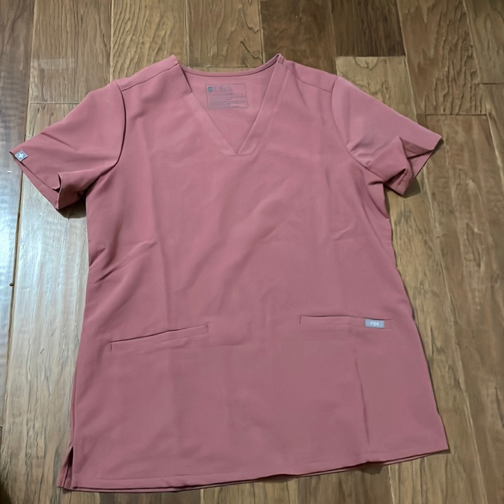 Figs Scrub Top